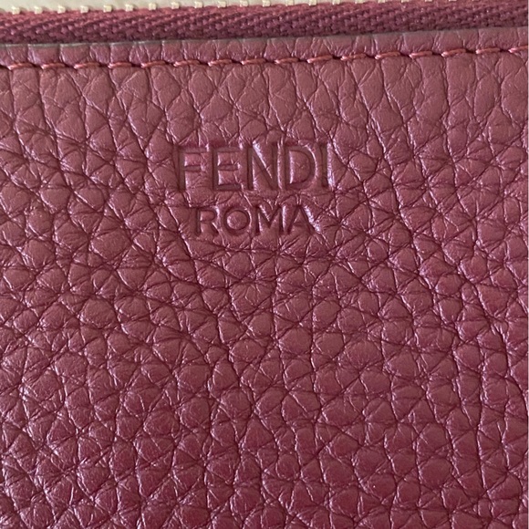 Fendi green telephone graphic oversized clutch - Picture 8 of 11